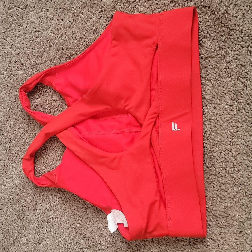 Fabletics workout set, SM - Picture 3 of 5